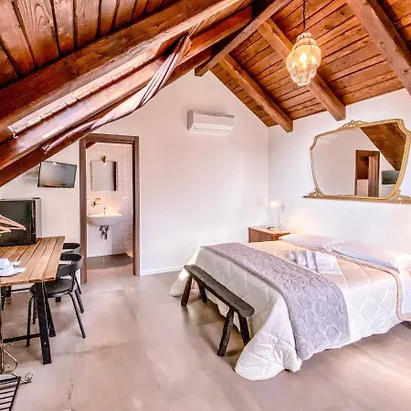 Tenuta Novecento Bioagriturismo 팜스테이 아제롤라